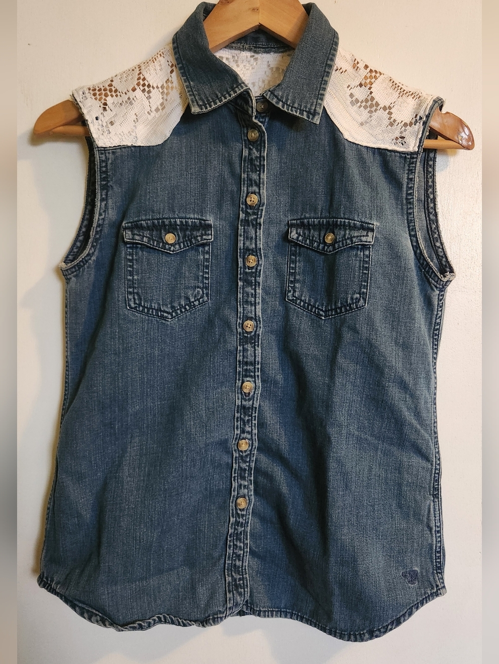 American Eagle Outfitters Light Blue Denim Button Up Vest with White Trim